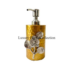 Bouteille de stockage de savon liquide faite à la main de conception accrocheuse avec distributeur de verre à pompe de couleur or avec élément de design floral - Product Image 5