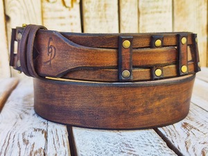 Ceinture en cuir véritable coupée et cousue à la main pour une force élégante et parfaite à porter au quotidien avec n'importe quelle tenue - Product Image 5