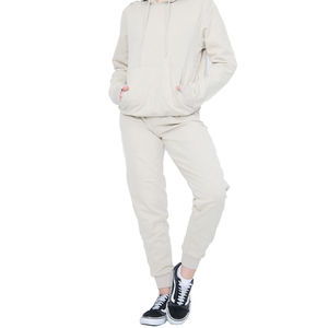 2025 femmes de qualité supérieure deux pièces Jogging ensemble survêtements personnalisés deux pièces hiver survêtement ensemble pour les femmes en gros - Product Image 2