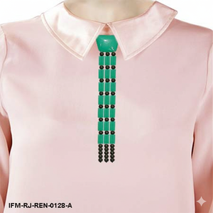 Collar Floral de Resina Hecho a Mano Prime Quaintrelle, Colgante Botánico con Copos de Oro, Joyería Elegante y Romántica para Ella - Product Image 2