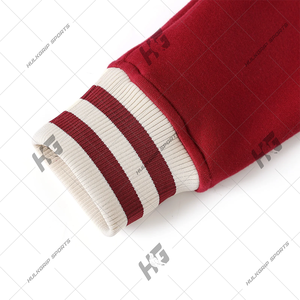 Delta Personalizado |   Sigma |   Chaqueta Universitaria Theta, Color Granate y Crema, Chaqueta Universitaria Bordada con Letras Griegas de Chenilla, Ropa de Hermandad al por Mayor - Product Image 4