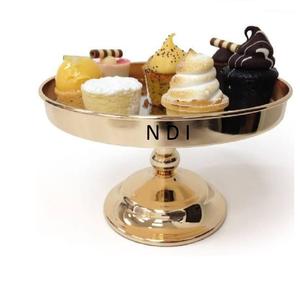 ที่วางเค้กทรงกลมเคลือบทองแวววาวที่วางเค้กโลหะเคลือบเงาสำหรับงานเลี้ยงวันเกิดหรืองานเลี้ยงคริสต์มาส - Product Image 1
