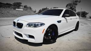 BMW M5 2016, sedán de 4 puertas, con volante a la izquierda y a la derecha, autos usados sin accidentes en venta - Product Image 5
