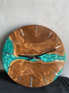 HORLOGE MURALE MODERNE 8 POUCES TECK BOIS RÉSINE - Product Image 3