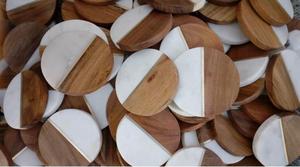 Dessous de verre cadeau de pendaison de crémaillère Design personnalisé Dessous de verre pour tasses à thé carrées Design moderne en bois avec sous-verre en liège pour décorer la table à manger - Product Image 6