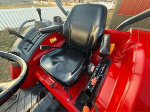 Tracteur Massey Fergusonn bon marché à haut rendement pour une utilisation agricole aux États-Unis/AFRIQUE/EUROPE avec livraison gratuite cette semaine - Product Image 4