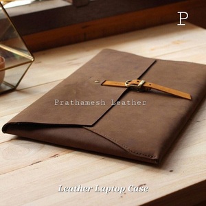 Acheter maintenant étui en cuir pour ordinateur portable compagnon parfait pour votre appareil style de transport quotidien plusieurs couleurs sont disponibles tendance - Product Image 6