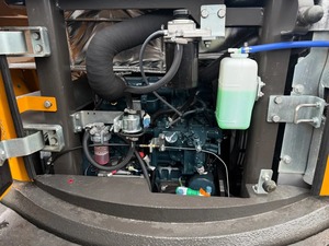 Nouvelle mini-excavatrice sur chenilles HPS XR35 Plus avec moteur PLC et boîte de vitesses - Product Image 6