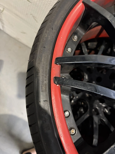 Neumáticos Usados de Alta Calidad Disponibles Ahora en Stock con Entrega Rápida y Calidad Premium al Mejor Precio al por Mayor - Product Image 6