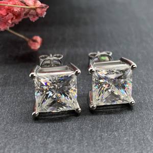 SARVA JEWELS IGI Certified Stud Boucles d'oreilles de luxe en argent 925 Lab Grown Diamond Princess Cut Diamond Boucles d'oreilles pour femmes - Product Image 6