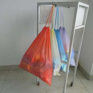 Sacs poubelle biodégradables en HDPE/LDPE sur mesure avec cordon de serrage, résistants à l'humidité, en rouleau au prix d'usine, sacs poubelle ménagers robustes - Product Image 3