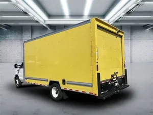 Ford E-Series 2022 en parfait état - Product Image 3