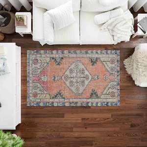 Alfombra Turca Floral Naranja: Alfombra Decorativa con Estampado Antiguo Desgastado, Alfombra de Chenilla - Product Image 1