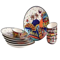 Ensemble de vaisselle parfait pour élever les repas à la maison, idéal pour les repas de tous les jours et les événements spéciaux
