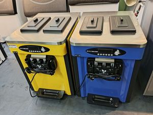 Máquina de Helados Automática de 3 Sabores, Máquina Comercial para Hacer Helados Suaves para Negocios y Camiones de Helados - Product Image 4