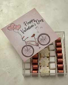 Elegante caja de regalo de acrílico transparente con tapa de Incrustaciones de nácar hecha a mano diseñada para regalos corporativos personalizados de boda Eid - Product Image 2