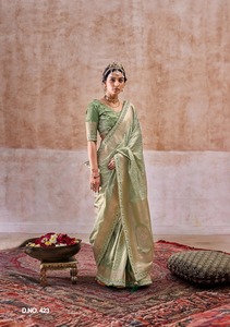 Vêtements indiens traditionnels haute sur demande Saree en soie de satin pur pour femmes Saree brodé à vendre - Product Image 5