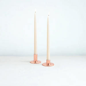 Bougeoirs coniques en métal décoratifs pour la maison de couleur dorée pour l'éclairage intérieur et extérieur - Product Image 6