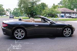 MASERATI GRANTURISMO CONVERTIBLE 2012 USADO, VOLANTE A LA IZQUIERDA/DERECHA - Product Image 2