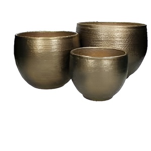 Macetas de Metal para decoración de interiores, macetas modernas de acero inoxidable para exteriores, macetas doradas grandes en forma de flor 2024 - Product Image 6