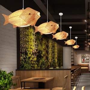 Lampe suspendue en bambou faite à la main en forme de poisson |   Lampe suspendue créative en forme d'animal tissé pour restaurant, salon de thé - Product Image 5