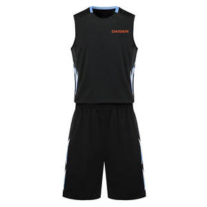 Uniforme de Baloncesto de Material Duradero y Cómodo, Color Sólido, Hecho en Pakistán - Product Image 1