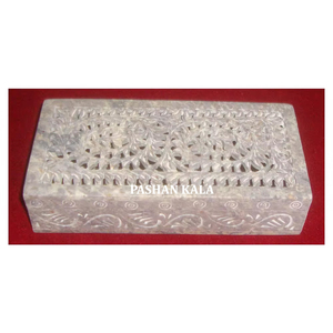 Hermosa forma rectangular tallada en hojas hecha a mano con acabado fino y caja de almacenamiento de joyería de esteatita Natural pulida suave - Product Image 1