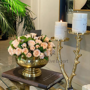 Maceta de Flores de Lujo con Acabado Dorado, Florero de Aluminio de Alta Calidad con Base para Bodas y Fiestas, Florero Decorativo - Product Image 2