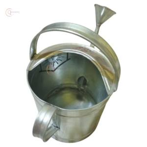 Arrosoir élégant en argent pour le soin des plantes d'intérieur et d'extérieur Arrosoir élégant en métal Nouvel outil de jardin avec longue poignée à bec verseur - Product Image 5