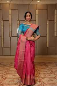 Haute soie brute tissage Saree Temple tissé bordure numérique imprimé moderne rayonne pure soie Blouse pièce contraste Pallu adultes - Product Image 4