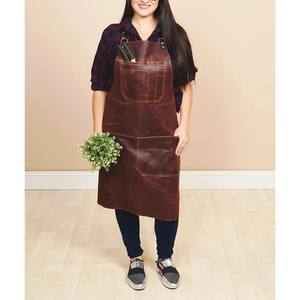 Delantal de cuero personalizado para peluquero Delantal de cuero marrón para el hogar y la cocina - Product Image 2