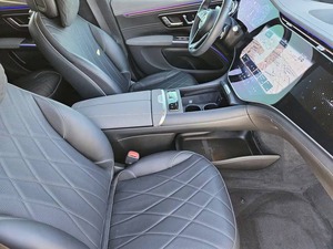 รถยนต์เมอร์เซเดส-เบนซ์ EQS SUV EQS 580 4MATIC 4 ประตู ขับเคลื่อน 4 ล้อ ปี 2023 สภาพใช้งานมาแล้ว - Product Image 4