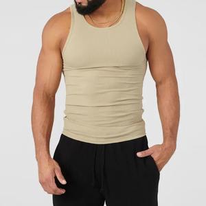 Venta al por mayor de camisetas sin mangas blancas de malla de secado rápido entrenamiento Stringer Fitness gimnasio ropa deportiva para hombres - Product Image 1