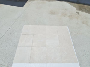 2023 marbre Beige crème dégringolé personnalisable 10x305x305mm terrasse en pierre naturelle lisse extérieur contemporain vente directe d'usine - Product Image 2