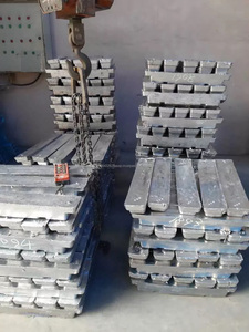 High Purity 99.995% Zinc <b>Ingot</b> and 99.7% A7 <b>Aluminum</b> <b>Ingot</b> Factory Sale for Export to Korea and China A8 Specification - Product Image 4