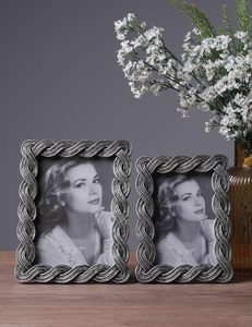 MDF Modern Photo Frame es un artículo de decoración para el hogar de gran venta diseñado con estética moderna Marcos de madera de gran venta PARA LA VENTA - Product Image 5