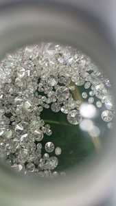 เพชรปลูกในห้องทดลองขนาดหลวม Def VS melee HPHT 1มม. 2มม. 3มม. ตัดกลมขนาดเล็ก0.8มม. ถึง3มม. เพชรระยะประชิด - Product Image 4