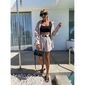 ชุดเสื้อเชิ้ตคาดเข็มขัดพร้อมกางเกงขาสั้น - สีเบจ - Product Image 4