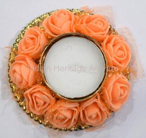 Portavelas de Metal Hecho a Mano Tradicional Indio, Decoración con Flores de Durazno, Decoración para Interiores y Exteriores, Decoración del Hogar para Diwali, IHA - Product Image 2