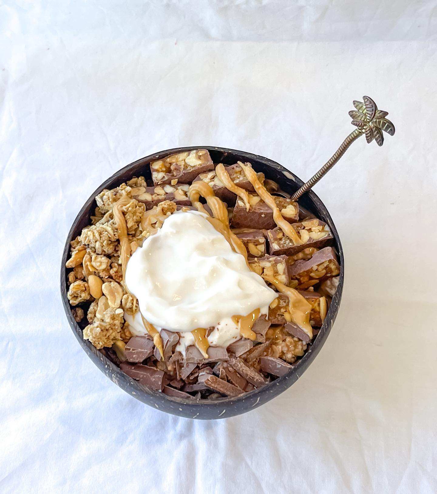 Natural coconut color