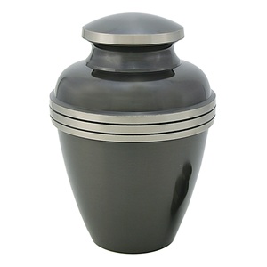 Elegante urna de cremación de latón de estilo americano Soporte de cenizas funerarias de metal sostenible Venta caliente para adultos - Product Image 4