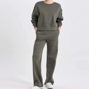 Derniers modèles de survêtements pour femmes de couleur unie en coton avec logo personnalisé Vêtements de sport Ensembles de survêtements à manches longues pour femmes Respirant - Product Image 3