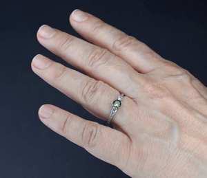 Bague Moldavite Tchèque Authentique Pierre 5mm en Argent Sterling Certifiée pour Bijoux de Mariage - Product Image 5