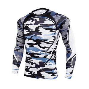 Fabricant de rashguards de haute qualité, vente en gros de chemises de compression personnalisées, OEM ODM, vêtements de sport 2026 - Product Image 1