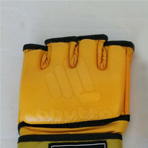 Fabricant de gants MMA pour jeunes au Pakistan gants MMA en cuir véritable pour l'entraînement - Product Image 4