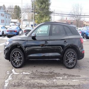 Audi SQ5 3.0T quattro Premium Plus 2024 USADO EN EXCELENTES CONDICIONES - Product Image 2