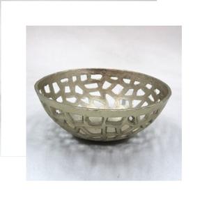 Vajilla Cuencos para servir Plato y cuencos Comida Diseño áspero Decoración interior Diseño de material sólido Acabado hecho a mano - Product Image 1