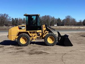Mini cargador usado para cargadora de ruedas Caterpillar Componentes de núcleo Bomba de cojinete de motor de cilindro hidráulico original Huade disponible - Product Image 3