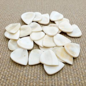 Paquete de Púas de Guitarra Hechas a Mano con Hueso de Camello, Púas Únicas y Raras, Accesorios Personalizados para Guitarras Acústicas, Bajos y Eléctricas - Product Image 2