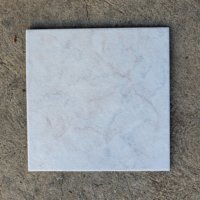 Carreau de marbre/céramique/porcelaine de couleur personnalisée de haute qualité pour le sol, le mur avec une faible taxe